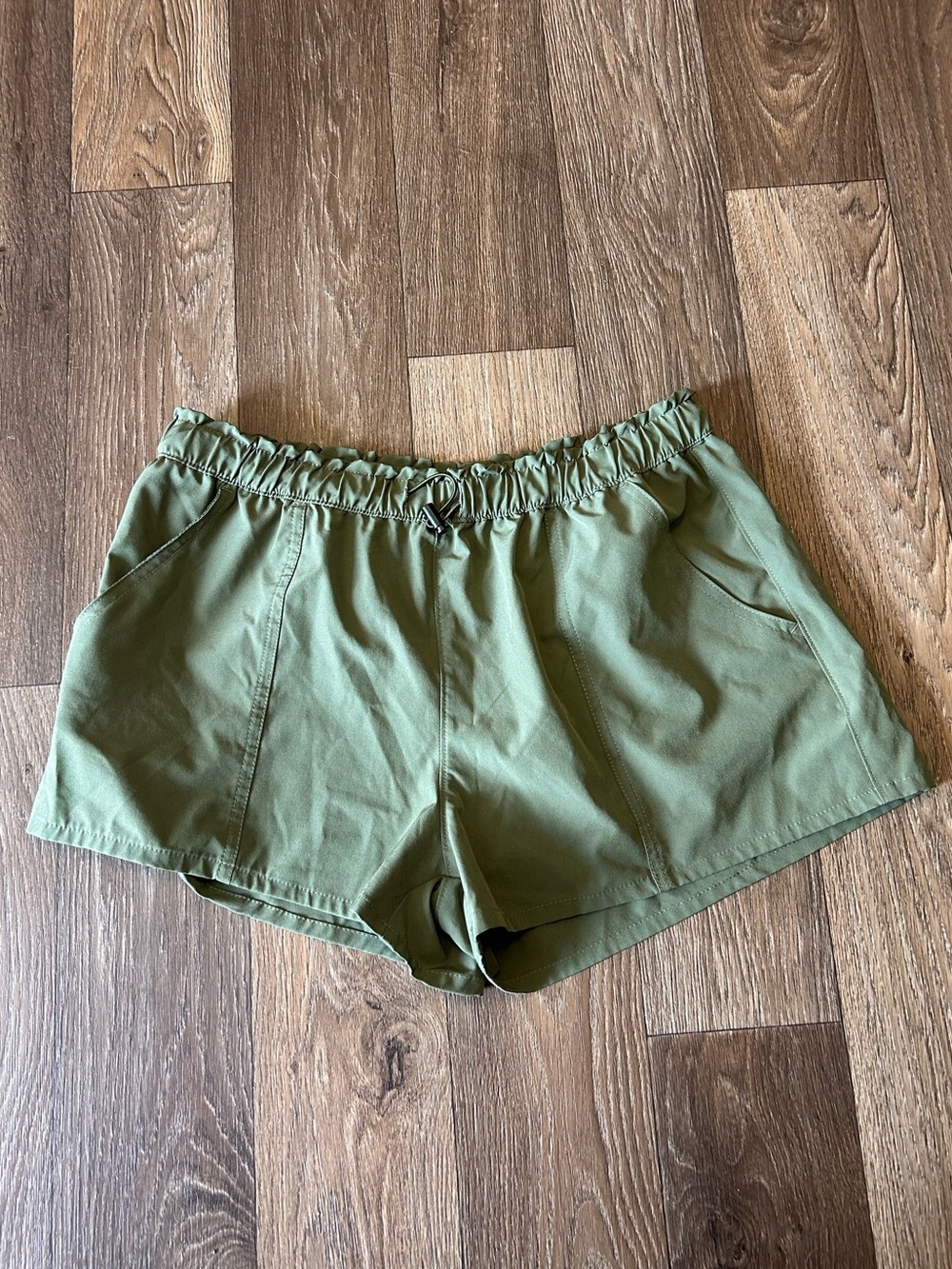 No Boundaries Olive Green Athletic Drawstring Shorts